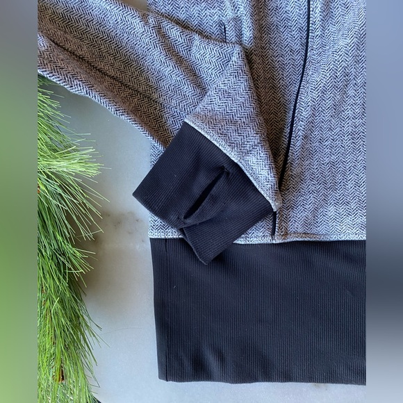 Lululemon Nice Asana Jacket Herringbone size 6 - Picture 6 of 14